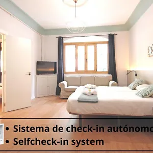 Regina Selfcheck-in Smart Гостевой дом