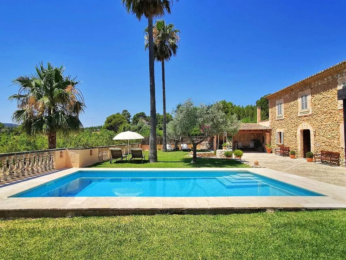 Villa Son Bauzanet contacts